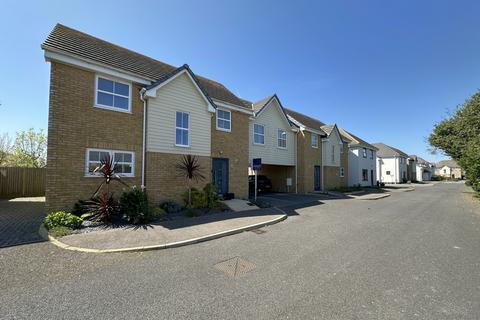 Garden Close, Deal, CT14 4 bed link detached house for sale