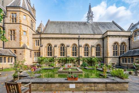Royal Victoria Patriotic Building... 1 bed flat for sale