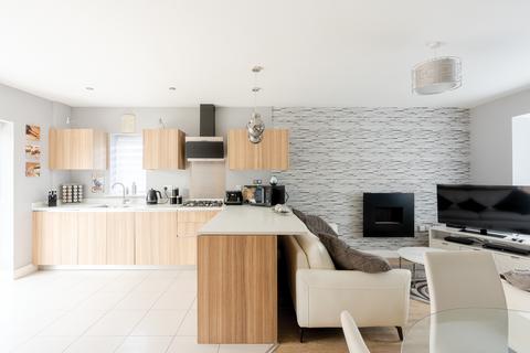 Stoke Lodge, Bristol BS34 2 bed detached house for sale