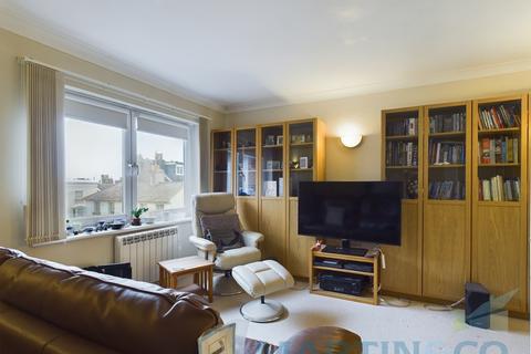Clarendon Place, Brighton 1 bed flat for sale