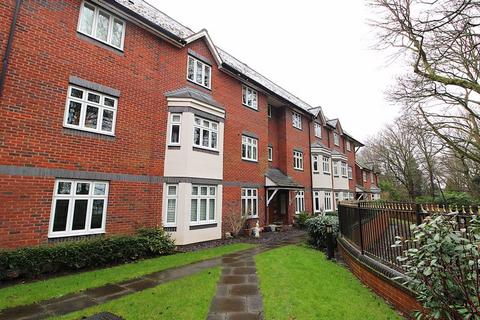 Loriners Grove, Walsall, WS1 2DN 2 bed apartment for sale