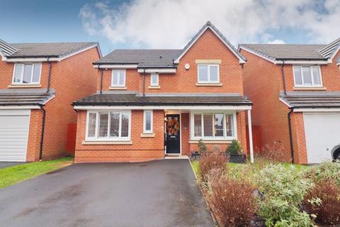 Yarn Close, Manchester M28 4 bed detached house for sale