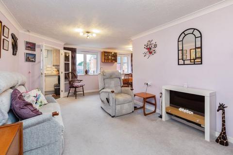 Willow Road, Aylesbury HP19 1 bed retirement property for sale
