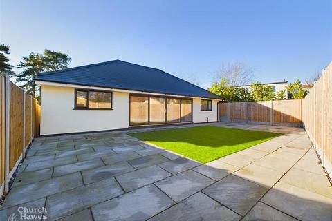 Maypole Road, Wickham Bishops 3 bed detached bungalow for sale
