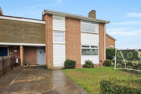 Moorview Road, Northallerton DL6 3 bed link detached house for sale