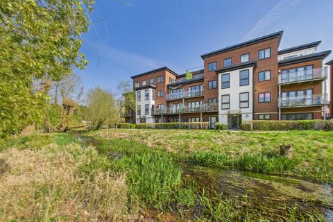 Sheraton Court, Bartlett Crescent... 2 bed apartment for sale