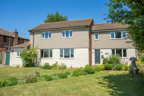 Longmete Road, Canterbury, CT3 4 bed detached house for sale