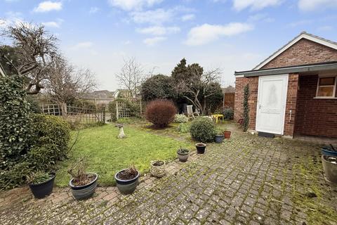 Chandos Drive, Woodbridge IP12 3 bed detached bungalow for sale