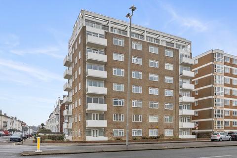 St. Catherines Terrace, Hove BN3 2 bed apartment for sale