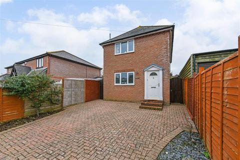 Leatherbottle Lane, Chichester 2 bed detached house for sale