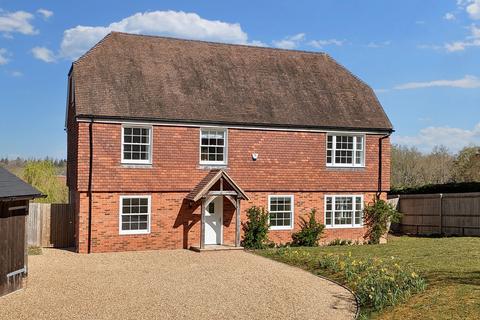 Shepherds Hill, Hartfield TN7 5 bed detached house for sale