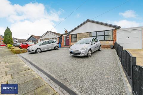 Whiteley Drive, Middleton, M24 3 bed detached bungalow for sale