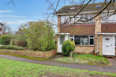 Tufton Gardens, West Molesey, KT8 4 bed semi