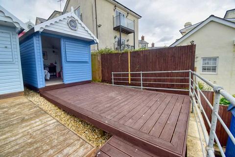 Walton on the Naze CO14 Chalet for sale