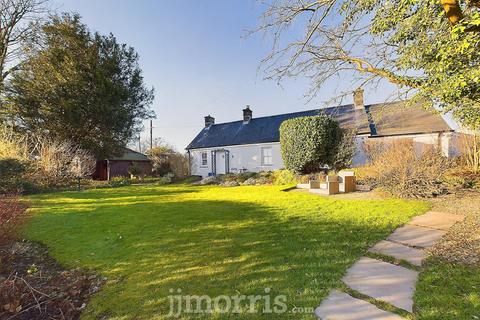 Cwm Cou, Newcastle Emlyn 1 bed cottage for sale
