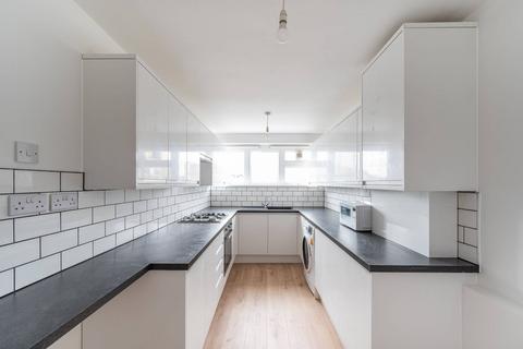 Lisson Grove, Marylebone, London, NW1 3 bed flat for sale