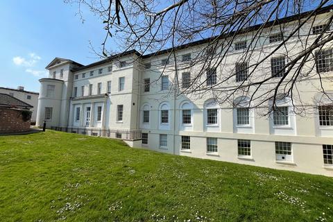 The Crescent, Gloucester 2 bed apartment for sale