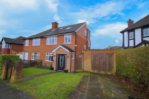 Ferrymead Gardens, Greenford 4 bed semi