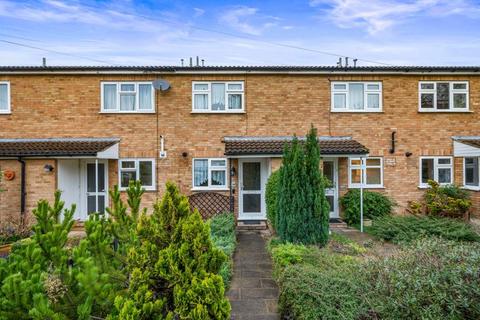 Gauntlett Road, Sutton 2 bed terraced house for sale