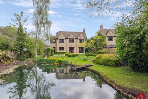 College Farm Close, Kidlington OX5 5 bed detached house for sale