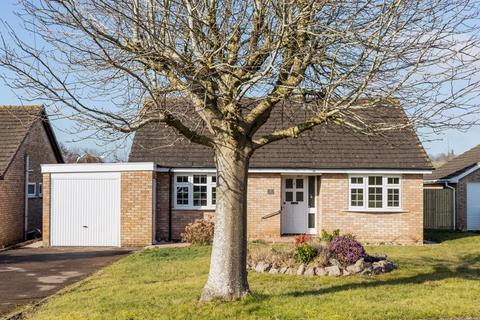 Cherrys Close, Banbury OX15 3 bed detached bungalow for sale