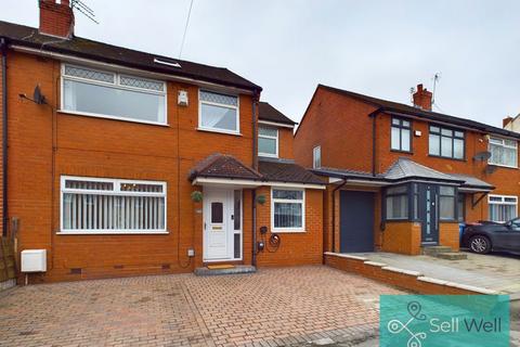 Walkden Road, Manchester M28 4 bed semi