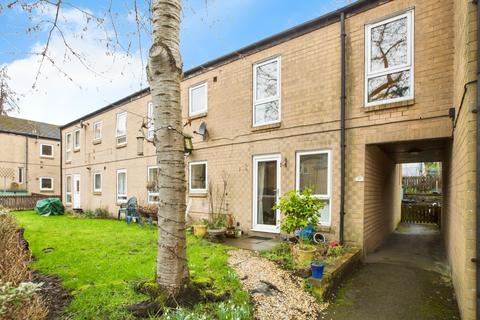 Elphaborough Close, Hebden Bridge HX7 2 bed apartment for sale
