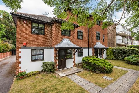 Stirling Court, Surbiton KT6 1 bed flat for sale
