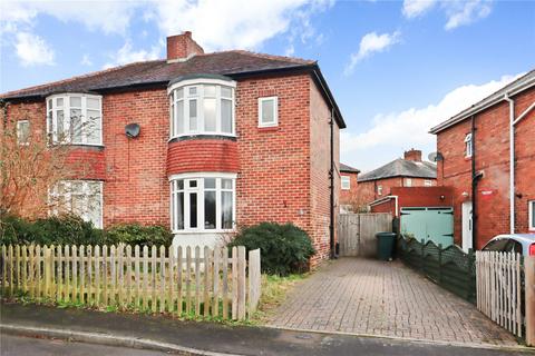 Naylor Avenue, Blaydon NE21 3 bed semi