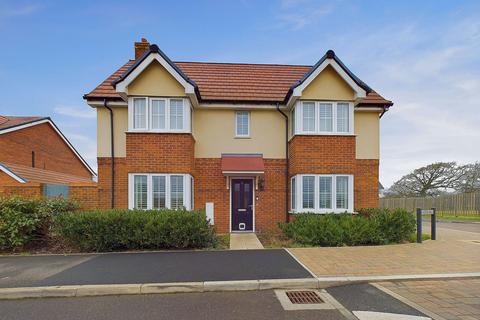 Aster Vale, Worthing, BN13 3 bed detached house for sale