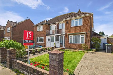 Rogate Road, Worthing BN13 3 bed semi