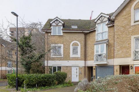 London SE14 1 bed apartment for sale