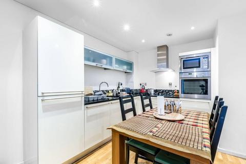 Ability Place, Canary Wharf, London, E14 2 bed flat for sale
