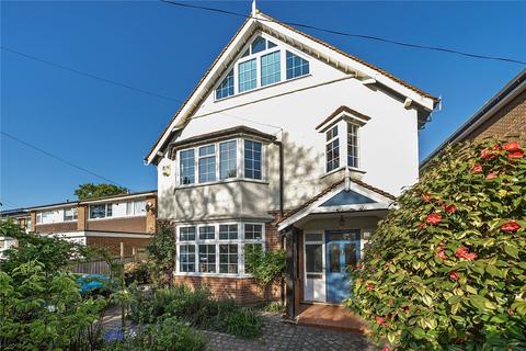 Queens Drive, Thames Ditton, KT7 5 bed detached house for sale