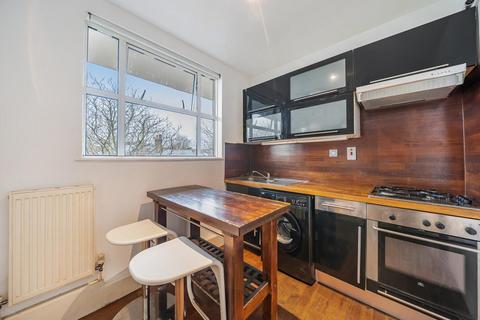 Holdernesse Road, Balham 1 bed flat for sale