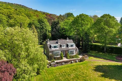 Froggatt Edge, Froggatt, Hope Valley 4 bed detached house for sale