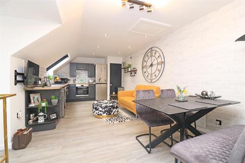 Glebe Road, Chelmsford 1 bed apartment for sale