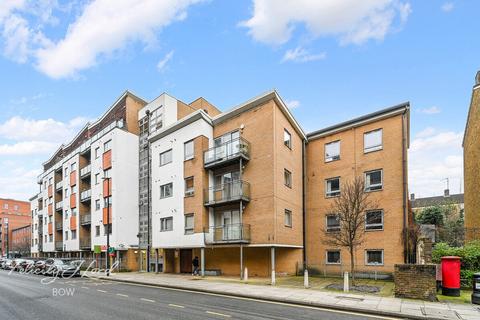 Violet Road, Bow, E3 2 bed flat for sale