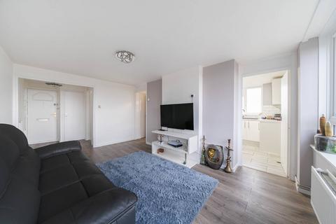 Academy Gardens, Croydon, CR0 1 bed flat for sale