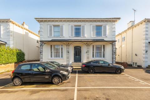 Kenilworth Road, Royal Leamington Spa 2 bed flat for sale
