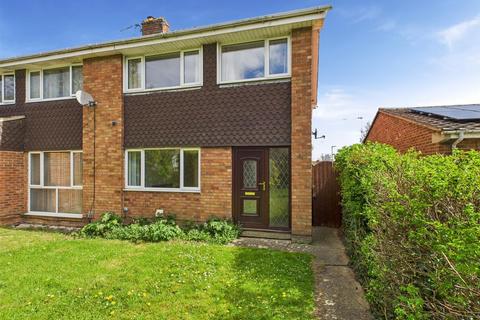 Linnet Close, Abbeydale, Gloucester 3 bed semi