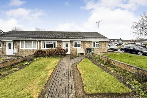 Bishops Way, Corby NN18 2 bed semi