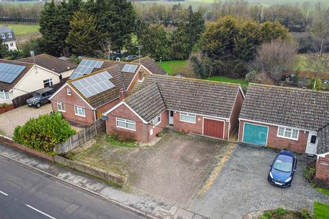Harwich Road, Wix, Manningtree 2 bed detached bungalow for sale