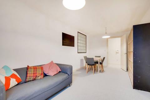Wapping Lane, Wapping, London, E1W 2 bed flat for sale