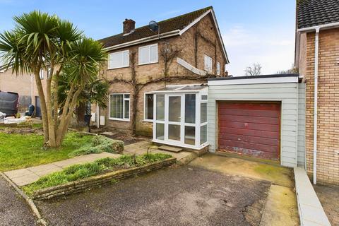 Slade Close, Ottery St. Mary 3 bed semi