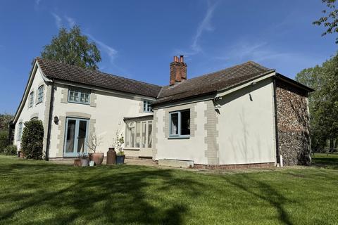 Hepworth, Diss 4 bed detached house for sale