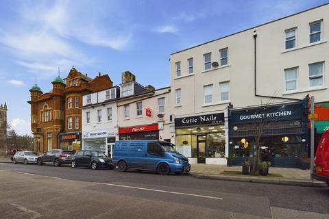 Sandgate Road, Folkestone 2 bed apartment for sale