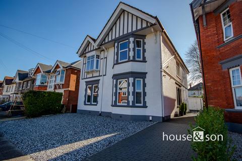 Bryanstone Road, Bournemouth 6 bed detached house for sale
