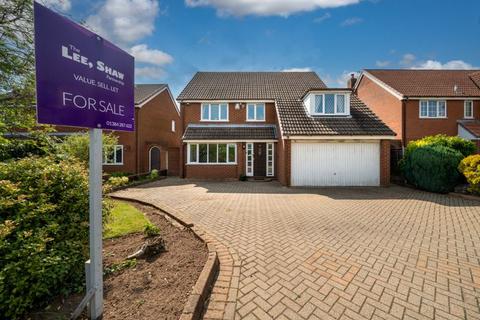 Stuarts Green, Stourbridge DY9 4 bed detached house for sale