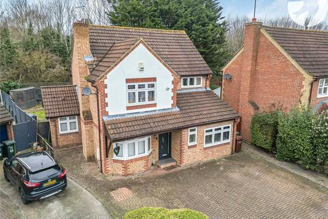 Dawes Close, Greenhithe, Kent, DA9 5 bed detached house for sale